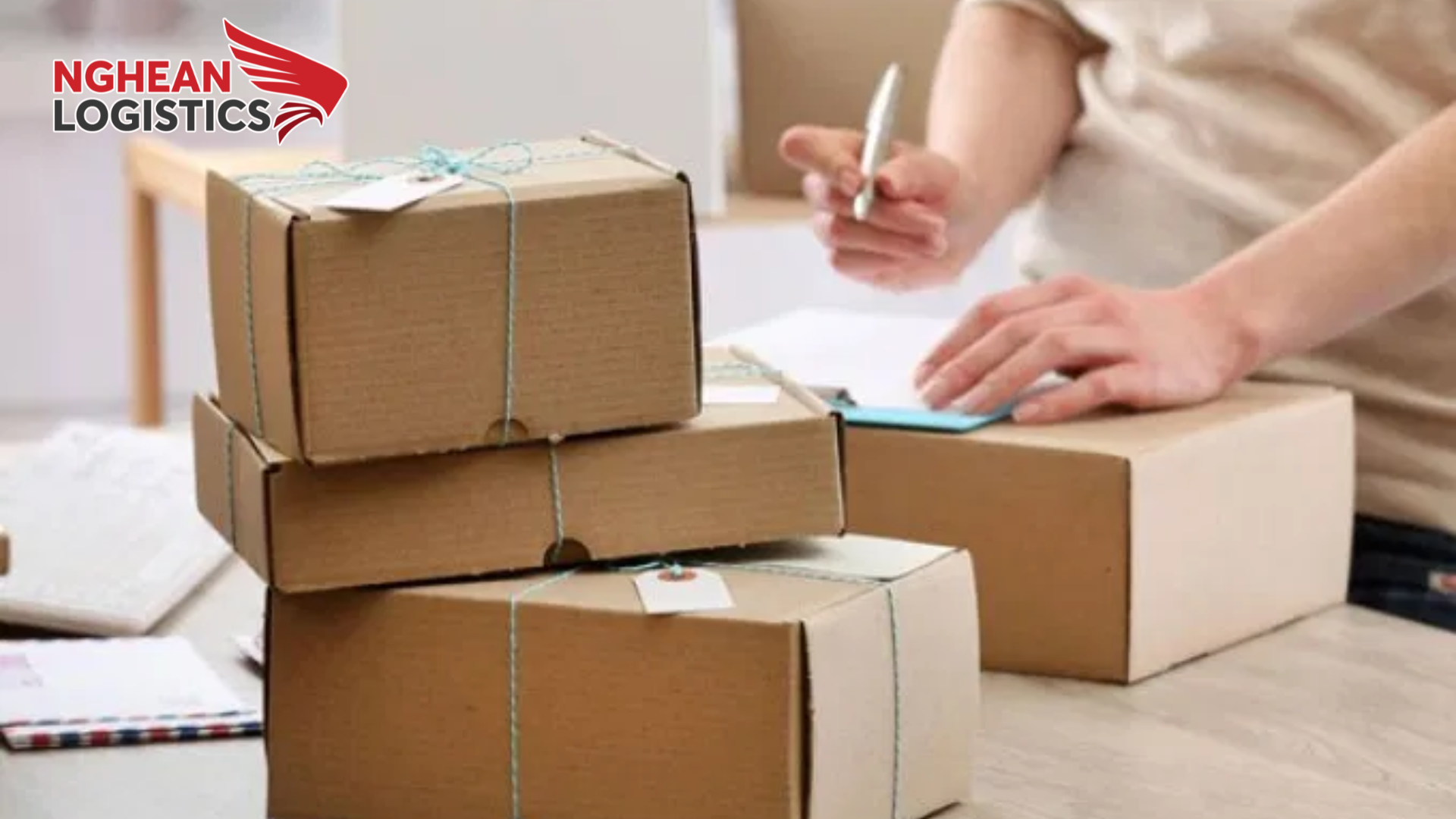 Gửi Hàng Đi Hồng Kông Giá Rẻ – An Toàn – Nhanh Chóng: Giải Pháp Hiệu Quả Cho Doanh Nghiệp Và Cá Nhân