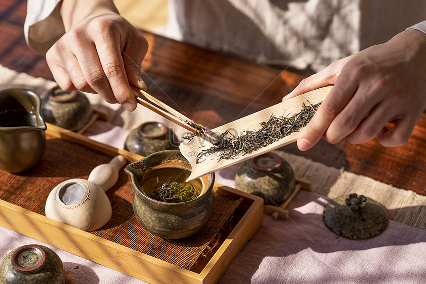 Top món quà lưu niệm nên mua khi du lịch Hồng Kông