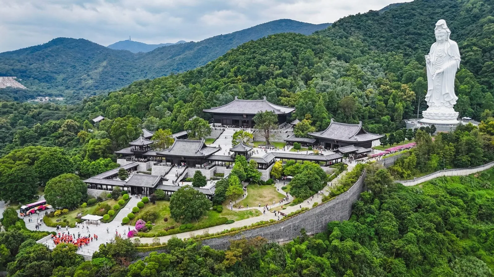 Tsz Shan Monastery – Ngôi Chùa Có Tượng Quan Âm Cao 76m