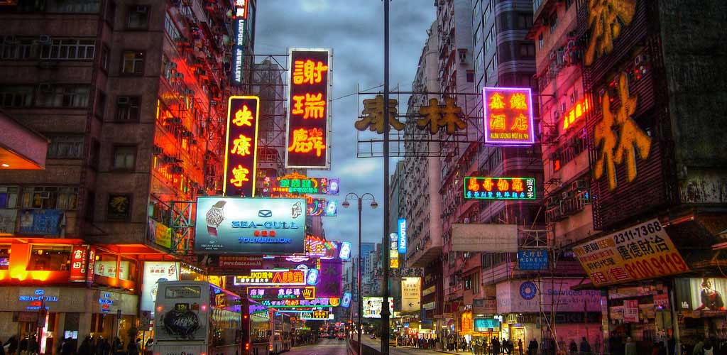 Nghệ Thuật Neon Hong Kong – Khi Ánh Đèn Trở Thành Biểu Tượng