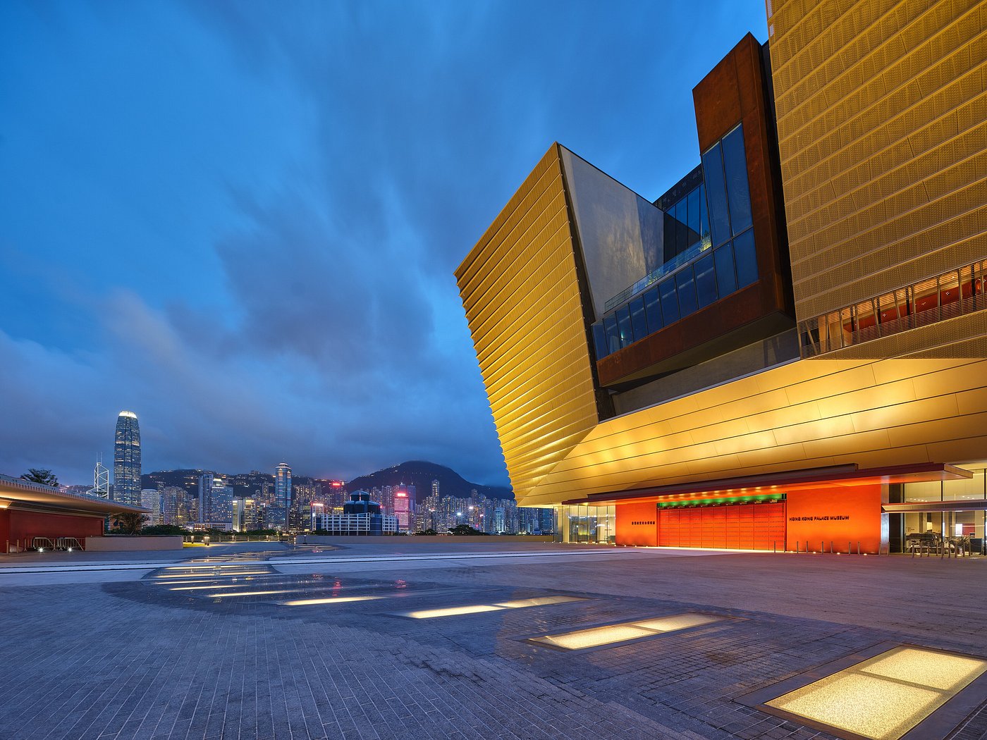 Hong Kong Palace Museum: Khám phá Báu vật Cố cung