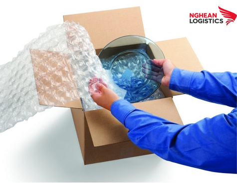 Kinh nghiệm đóng gói hàng dễ vỡ khi gửi quốc tế